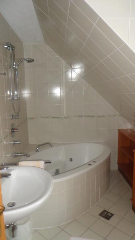 Hirschenhof Hotel Graz Quarto foto